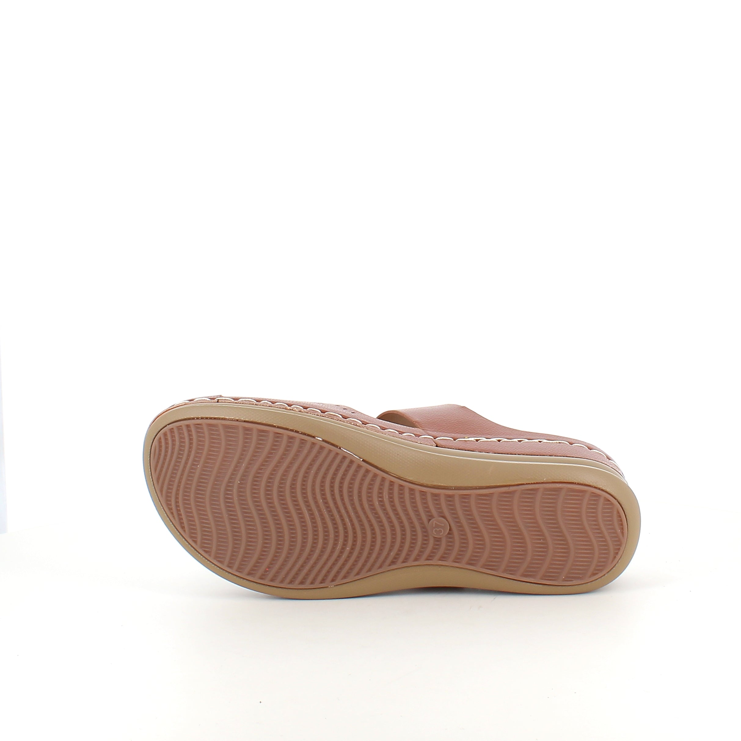 Brun slip-on sandal med kardborrerem – varm ton & feminin silhuett