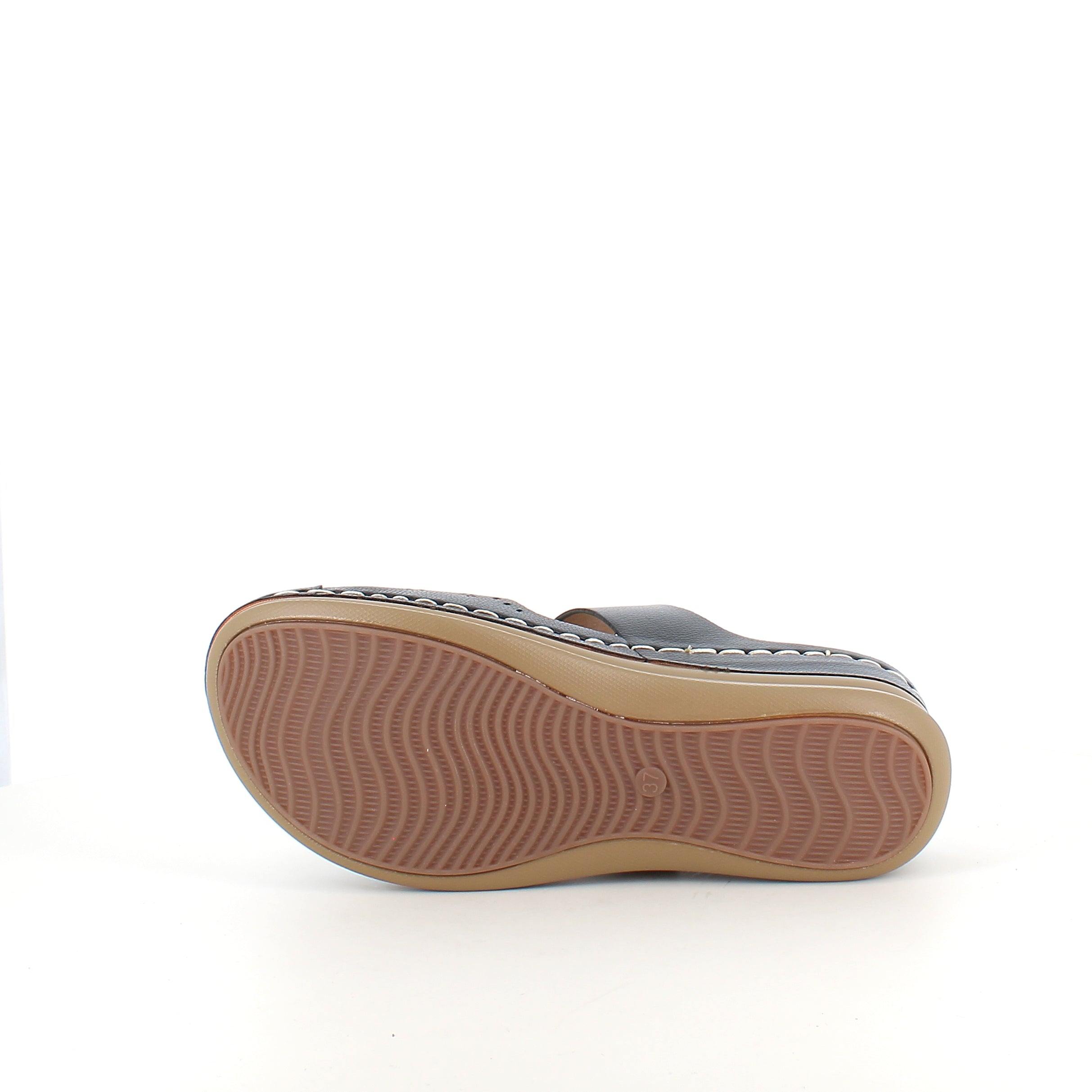 Sandal med kilklack – svart modell