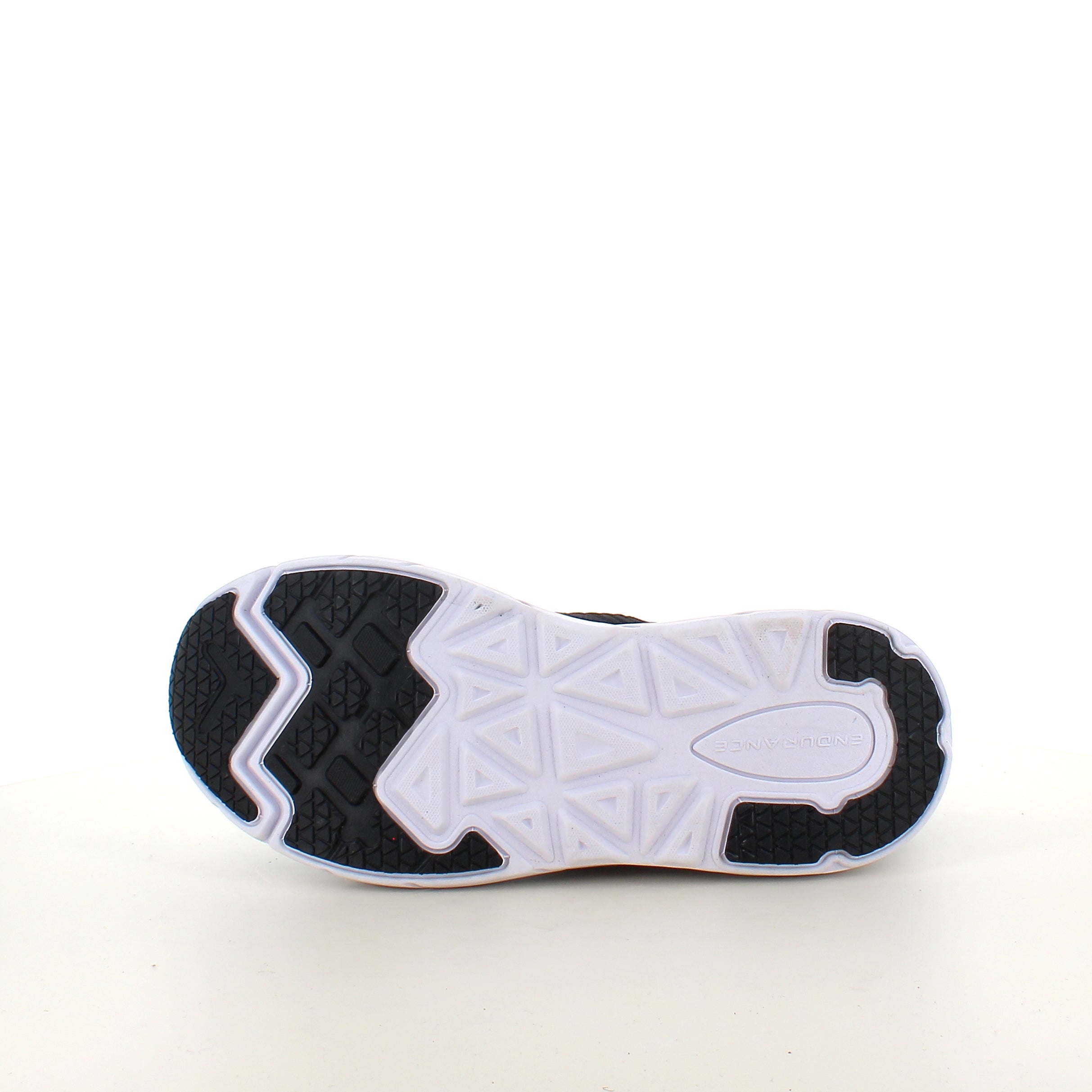 Endurance StepGo-sneaker i svart