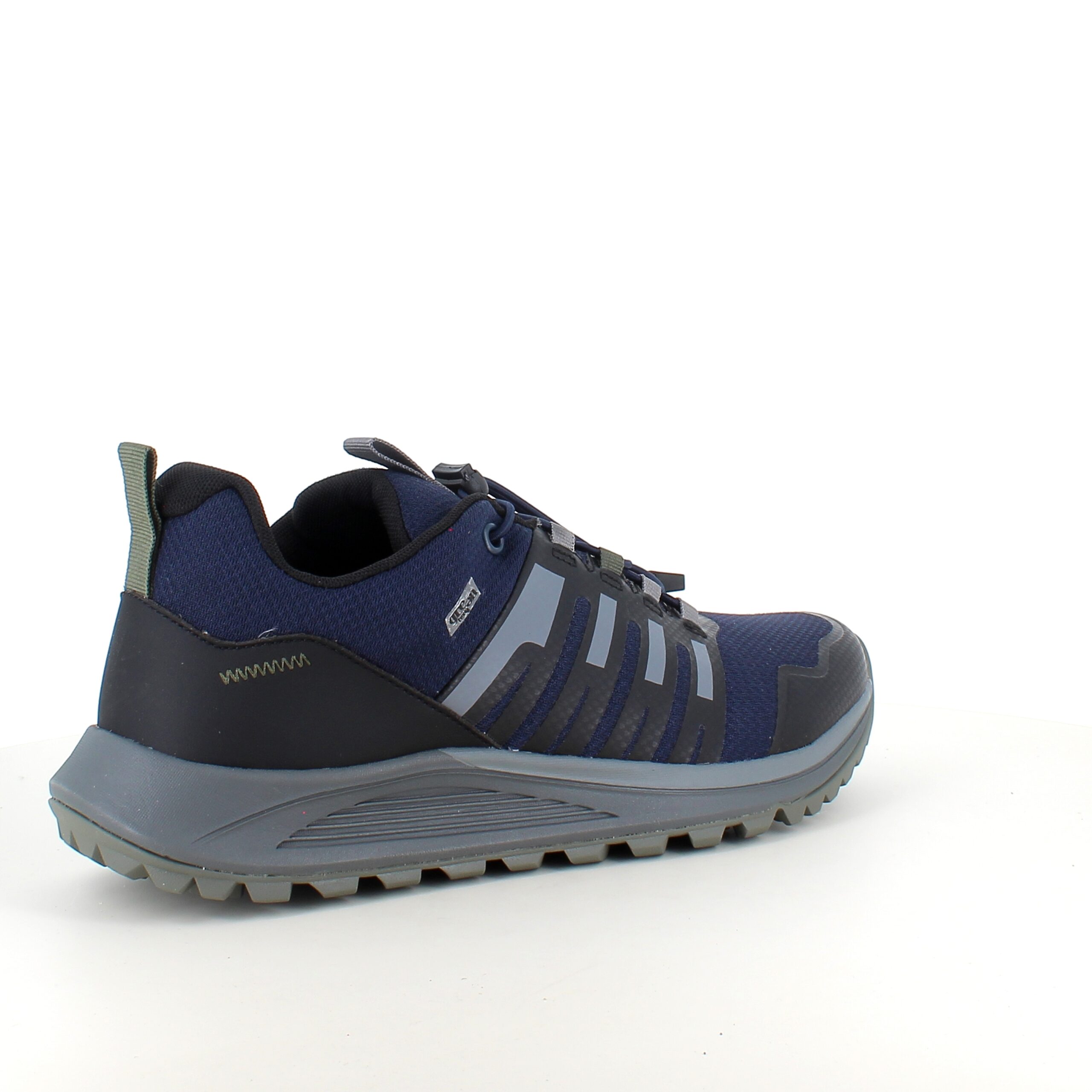 Vattentäta herrvandringsskor i navy från Green Comfort