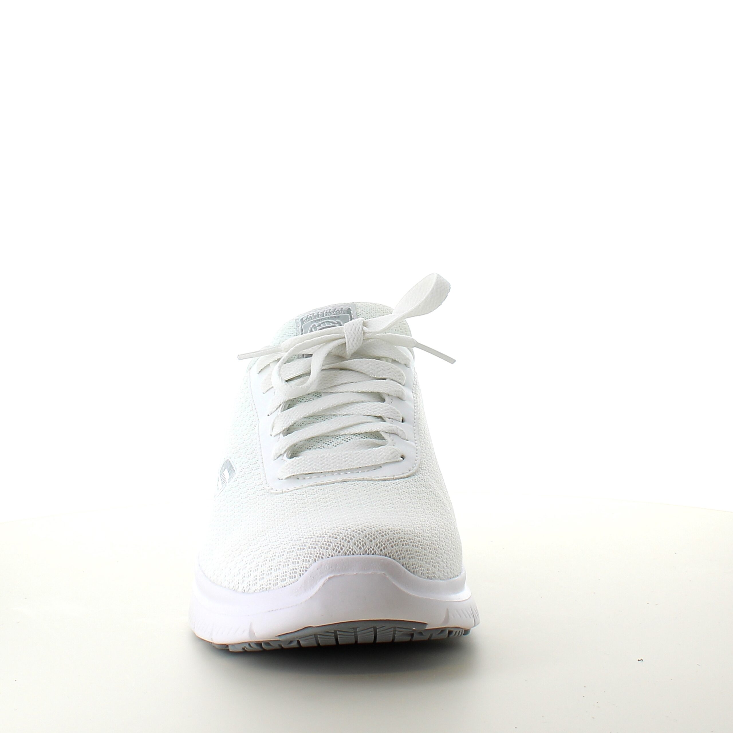 Skechers Work i vitt med andningsbart material