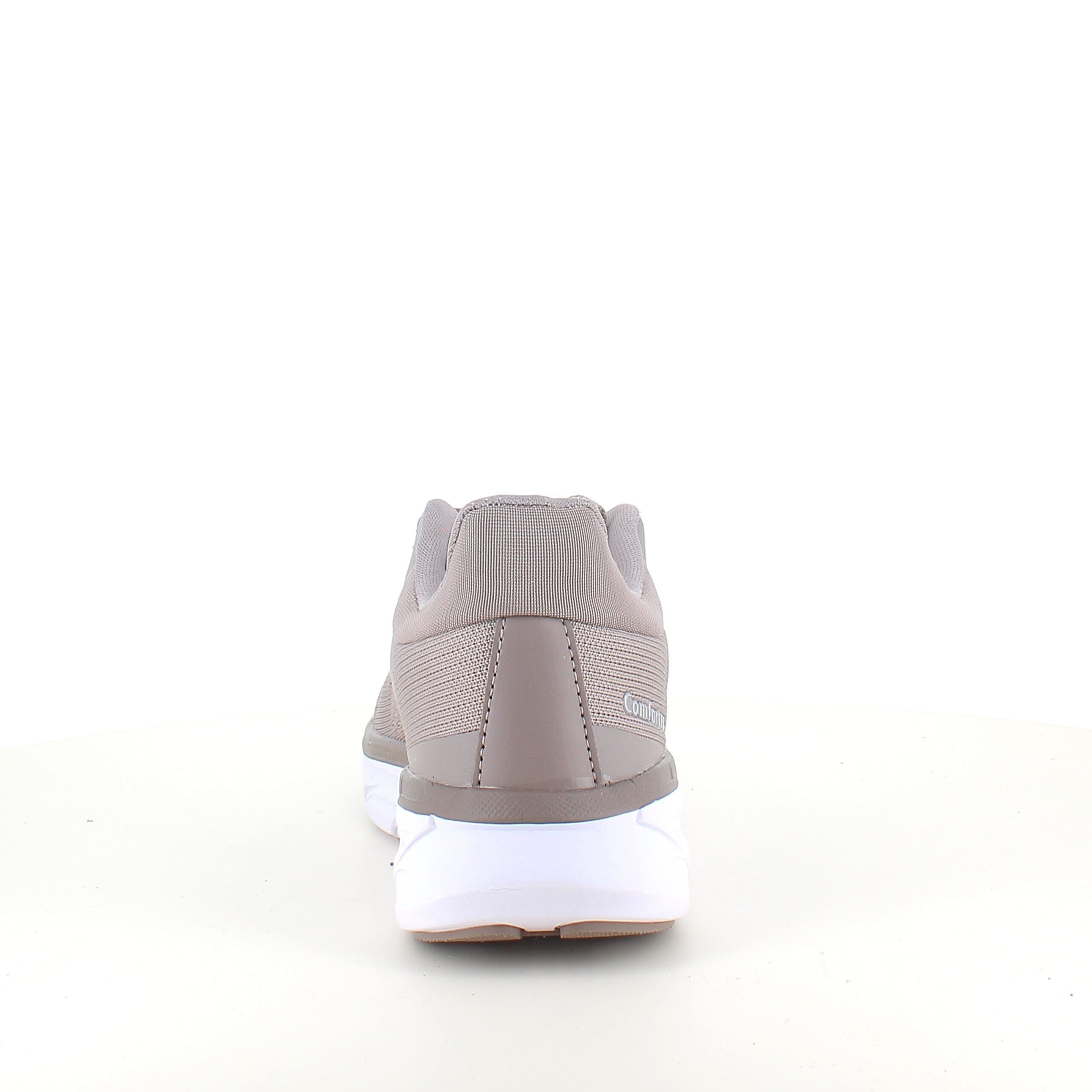 Beige ComfortFit-sneakers från Endurance