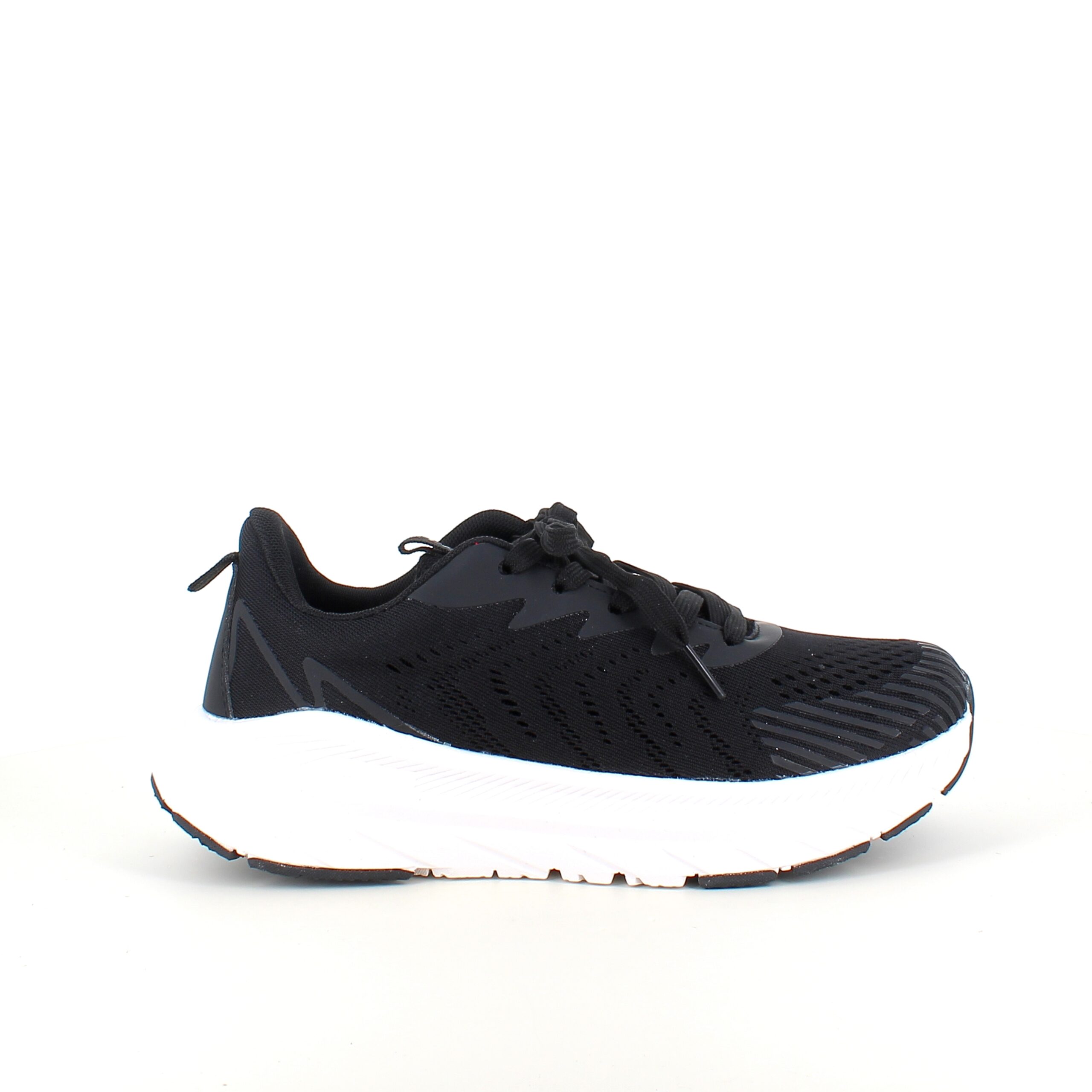 Endurance svart sneaker med vit sula – andningsbar komfort & stötdämpning