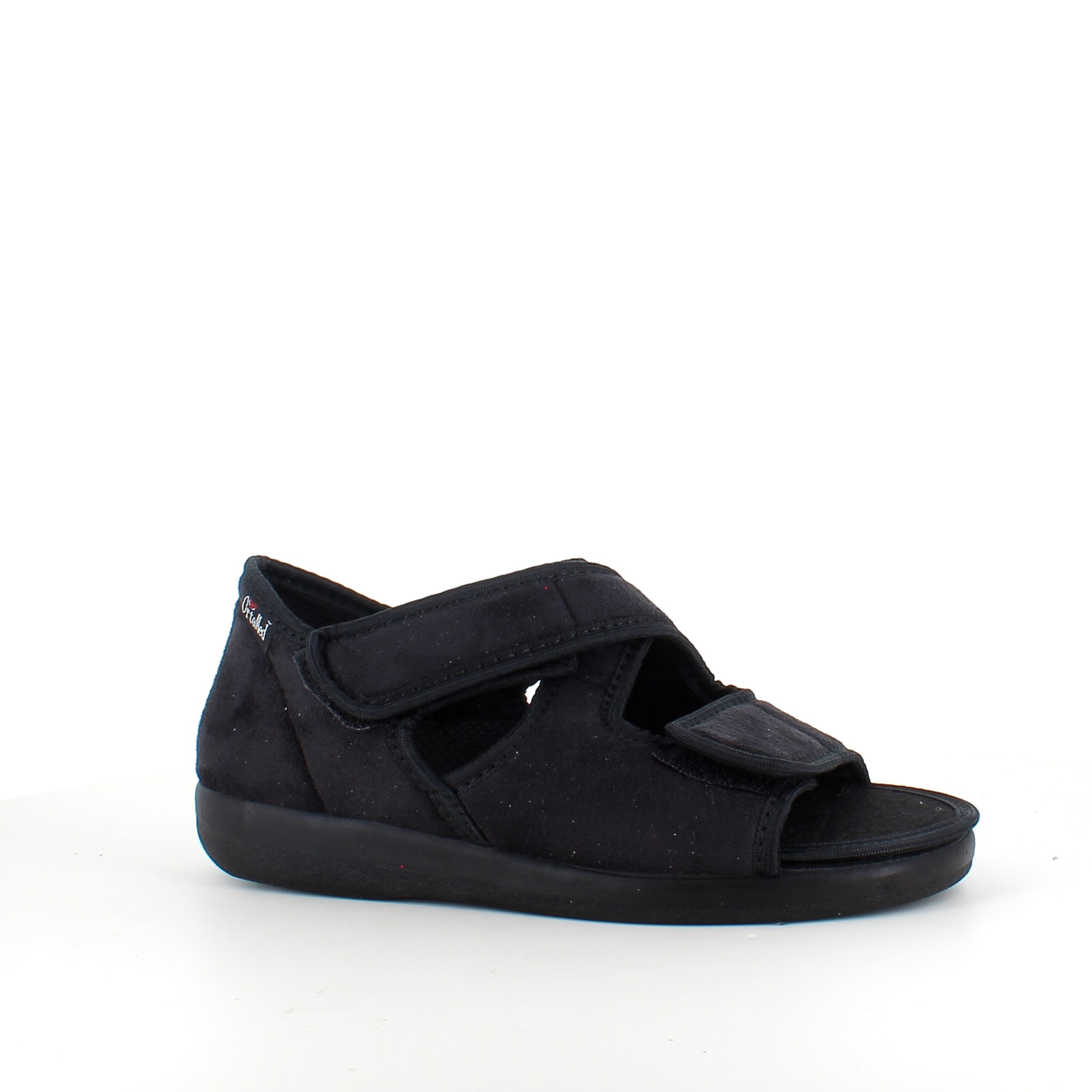 Sandal från OrtoMed med kardborre och hälkappa