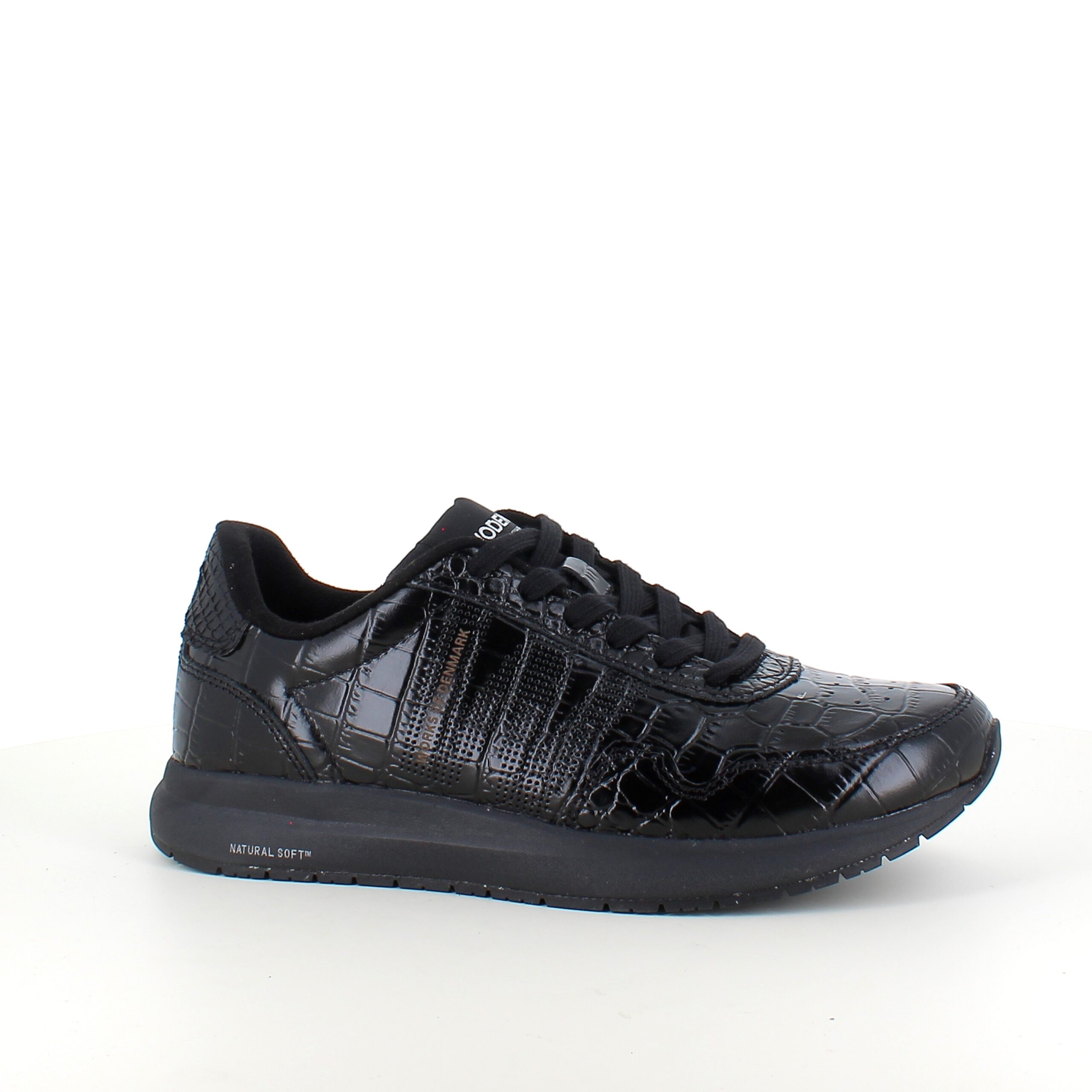 Nora Natural Soft Croco – svart Woden-sneaker i krokodillook