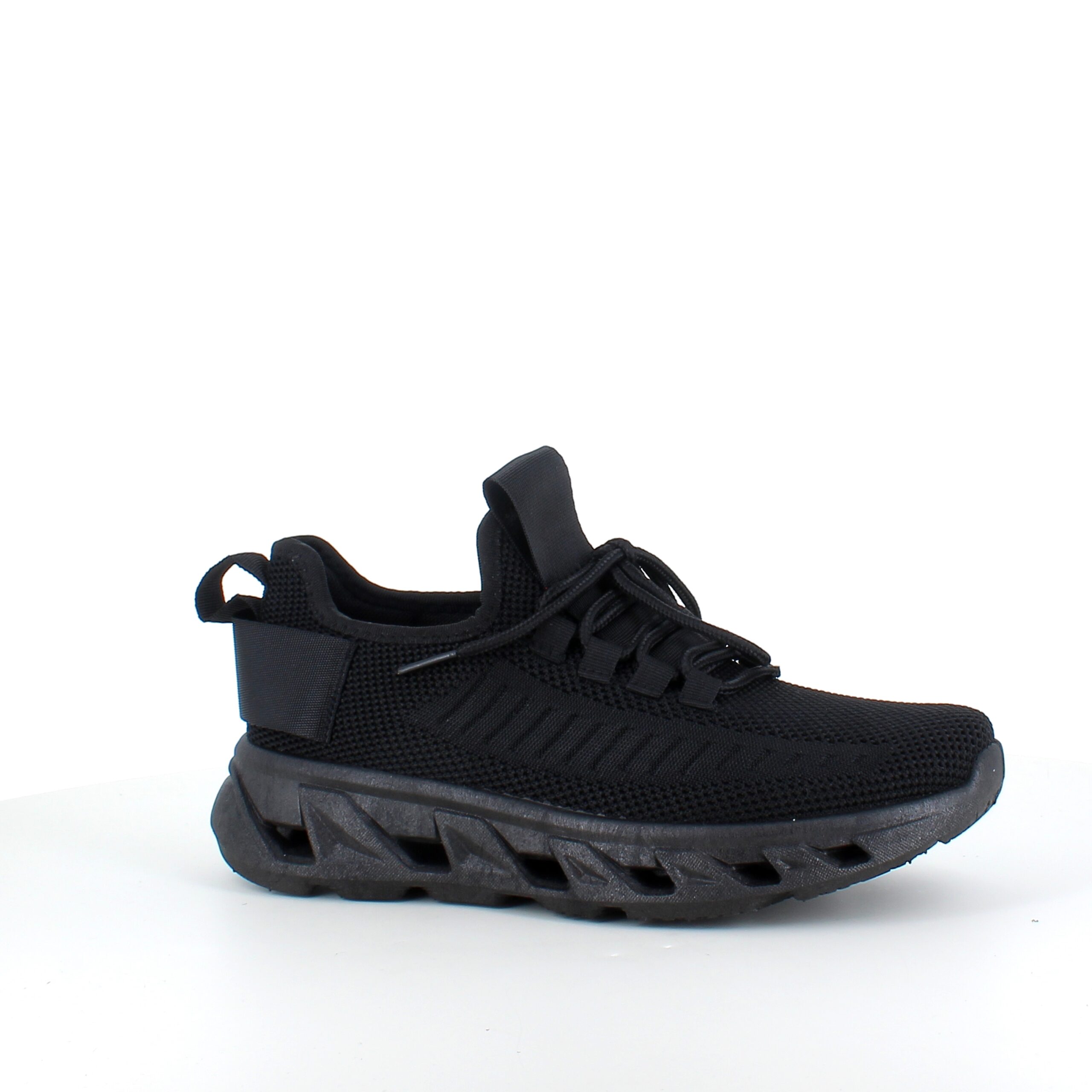 Svarta slip-on sneakers med stickad ovandel