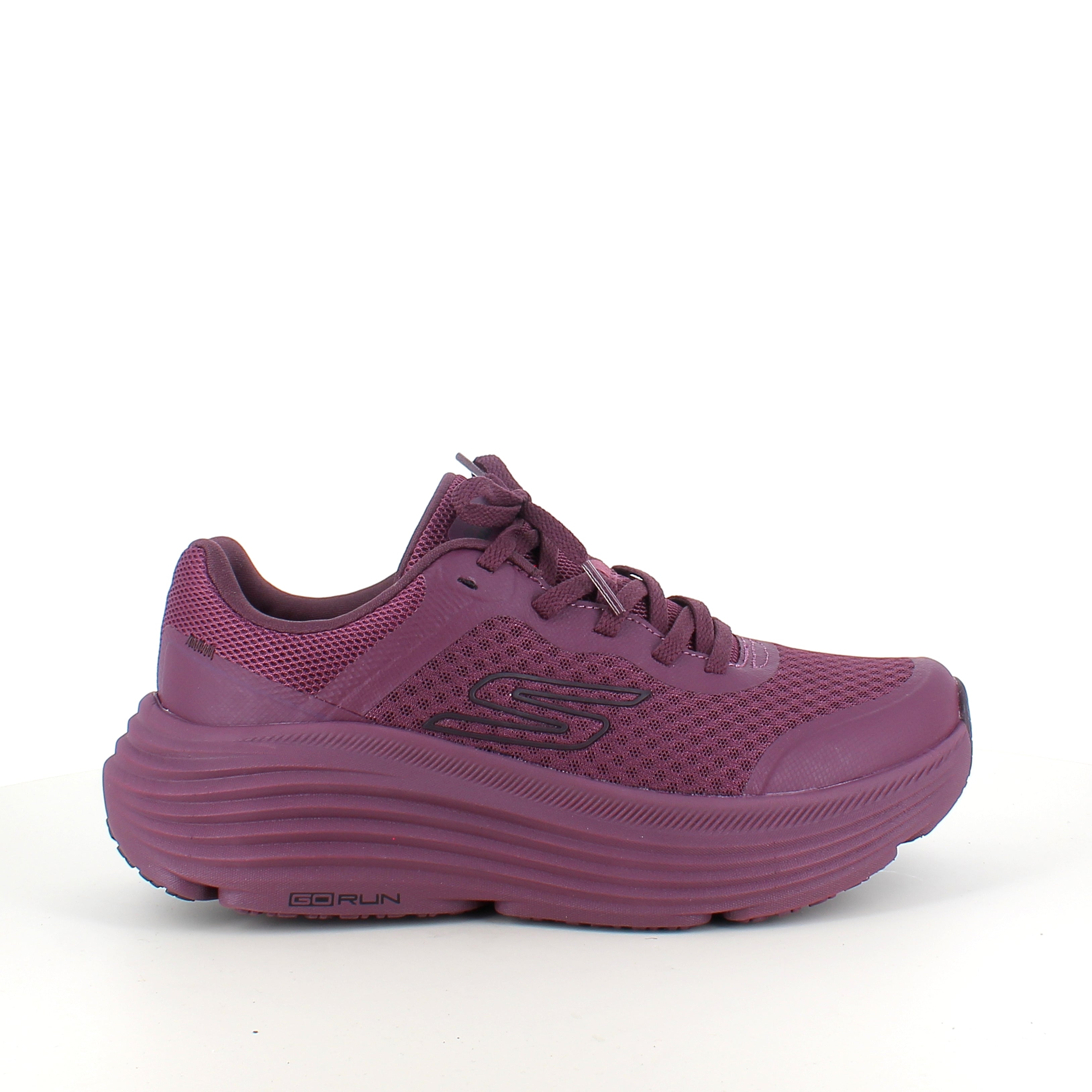 Skechers Max Cushioning Endeavour – stötdämpande komfort för långa dagar