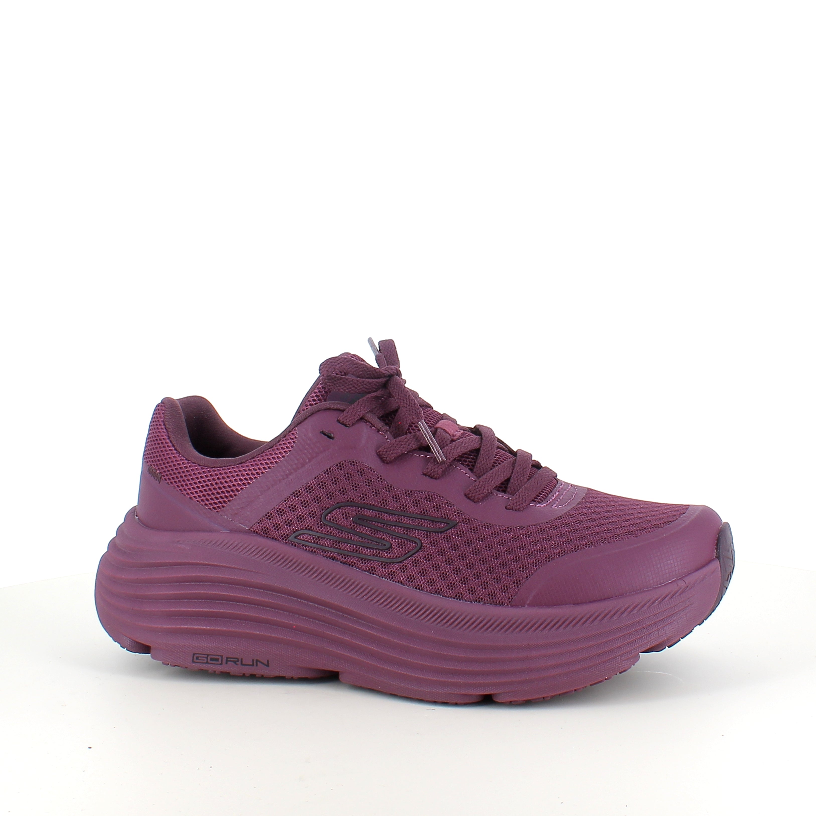 Skechers Max Cushioning Endeavour – stötdämpande komfort för långa dagar