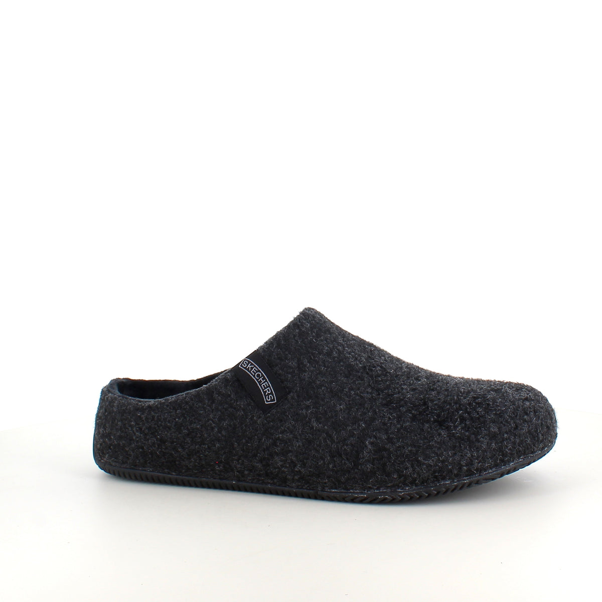 Skechers tofflor – bred passform med Memory Foam och öppen häl
