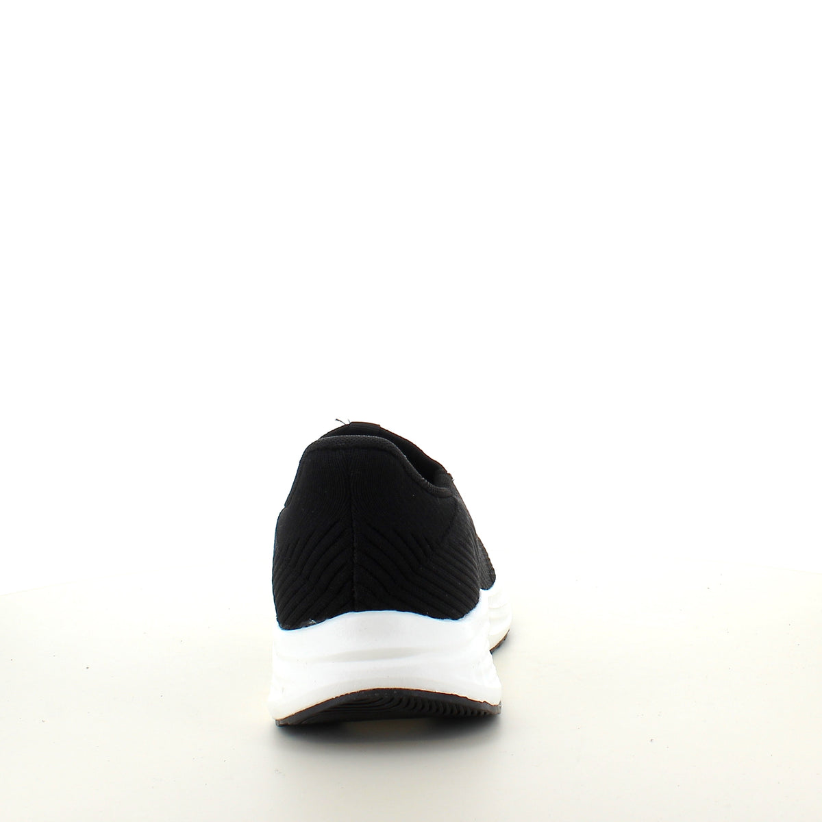Endurance Belisa StepGo – svart unisex-sneaker med handsfree-funktion