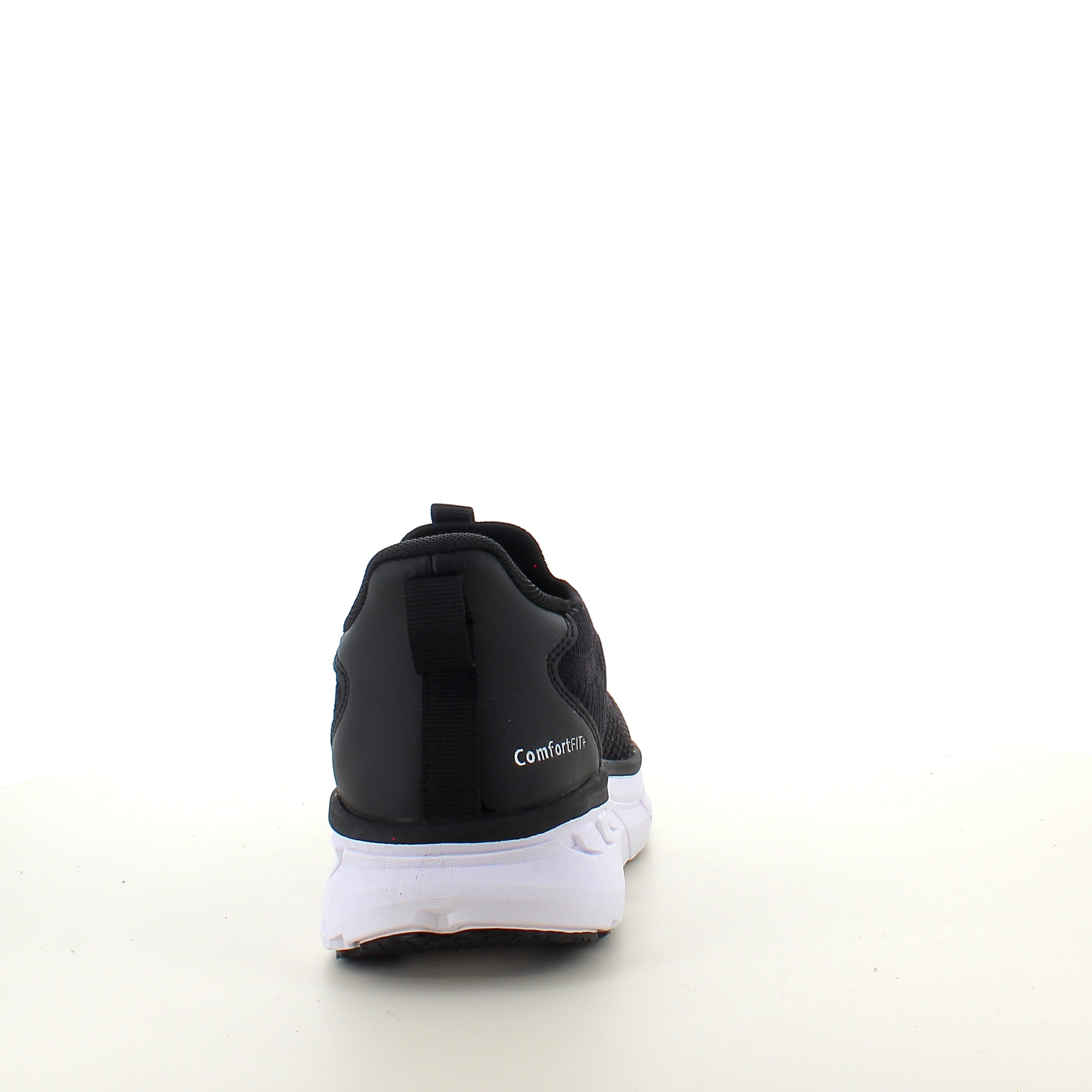 Endurance StepGo-sneaker i svart