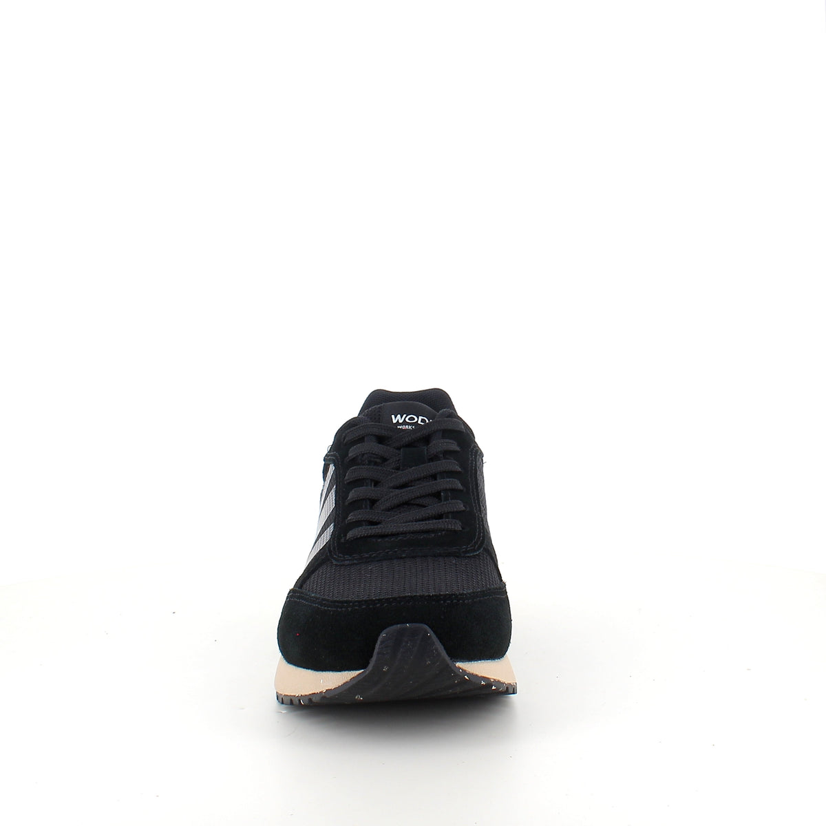 Woden Ydun Icon II – svart sneaker med lätt och bekväm komfort
