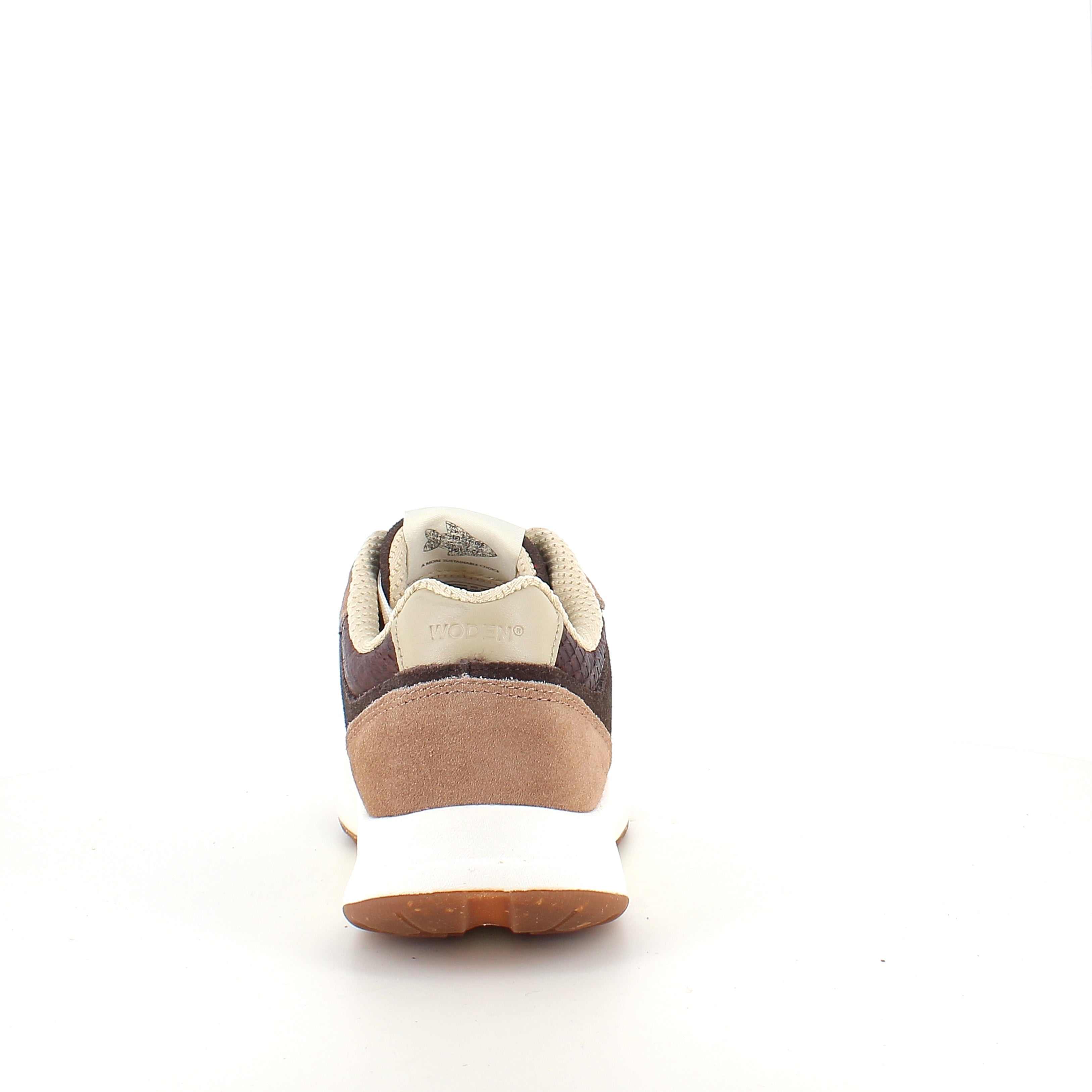 Mathilde Runner Leather – Woden-sneaker i varma bruna nyanser med lätt gångsula