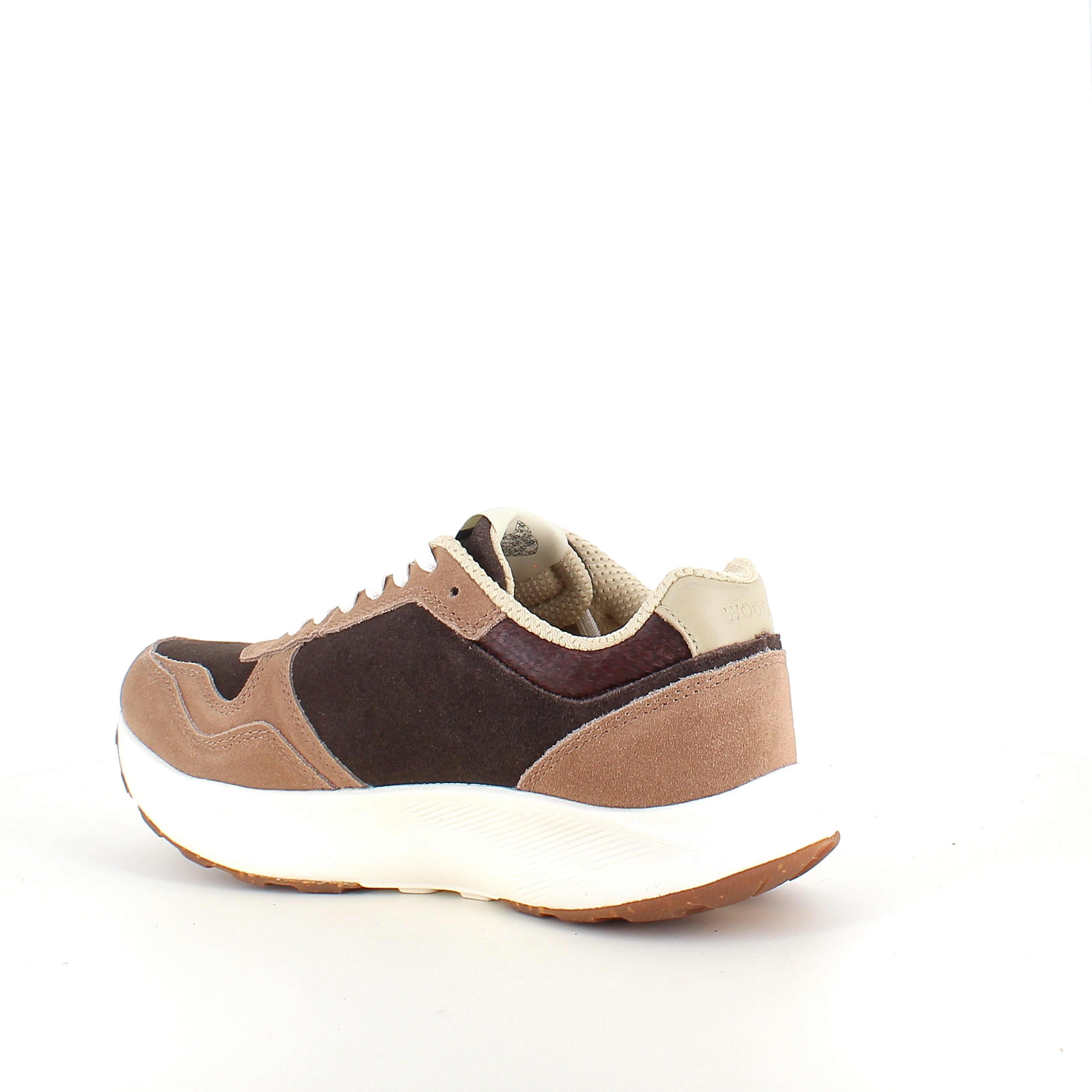 Mathilde Runner Leather – Woden-sneaker i varma bruna nyanser med lätt gångsula