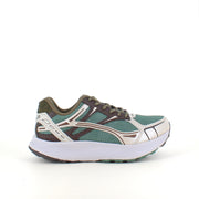 Woden Freja Runner – olivgrön/brun sneaker med lätt rullsula