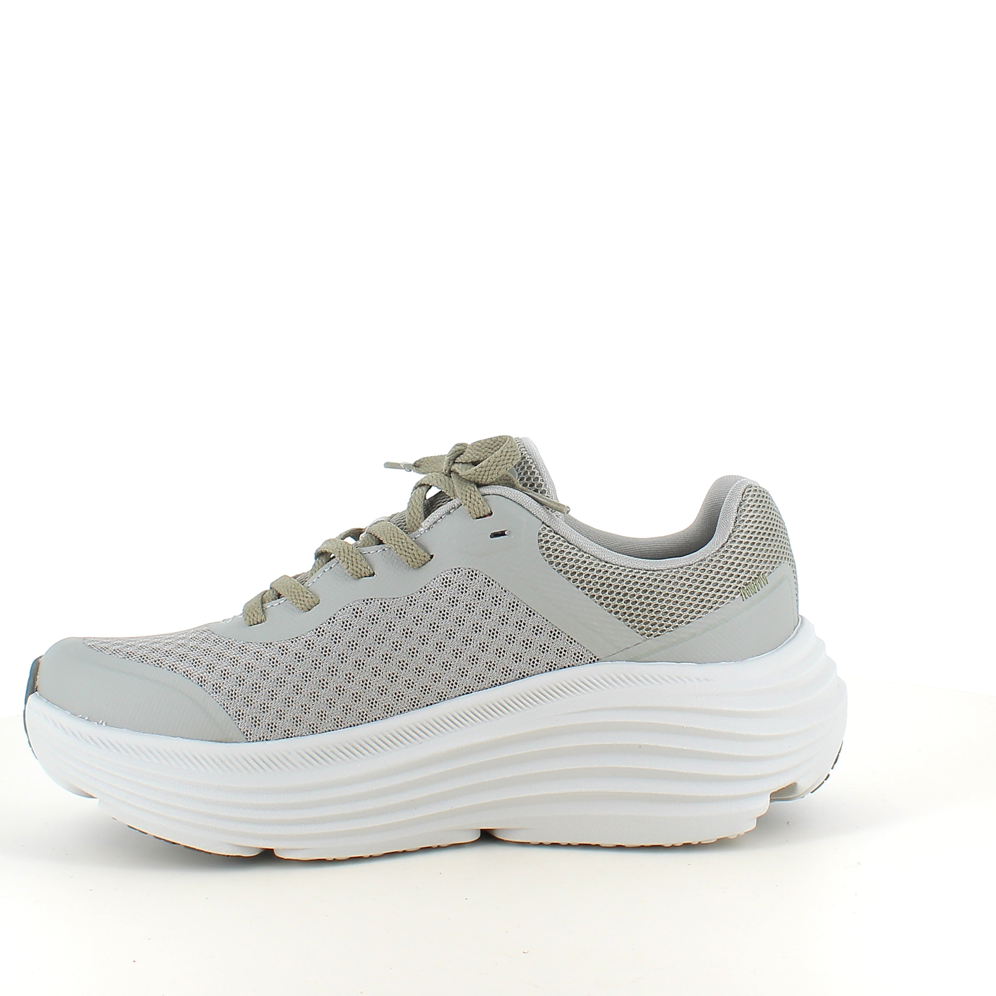 Skechers Max Cushioning Endeavour – stötdämpande komfort för långa dagar