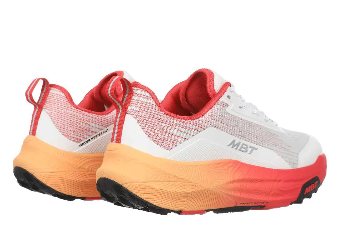 MBT Alpha 1000 White/Red – Outdoor-sneakers med stöd & extra grepp