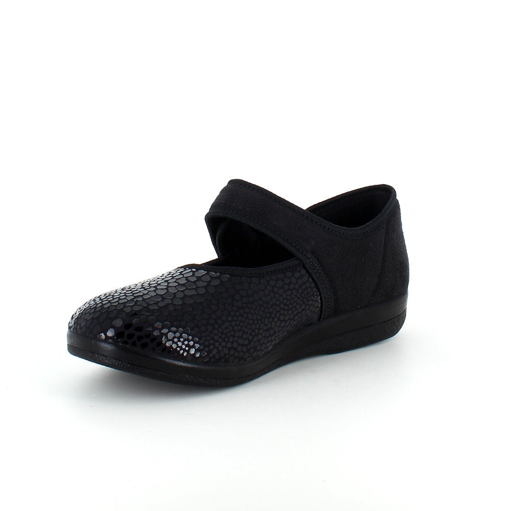 Bred ballerina med kardborre och extra plats