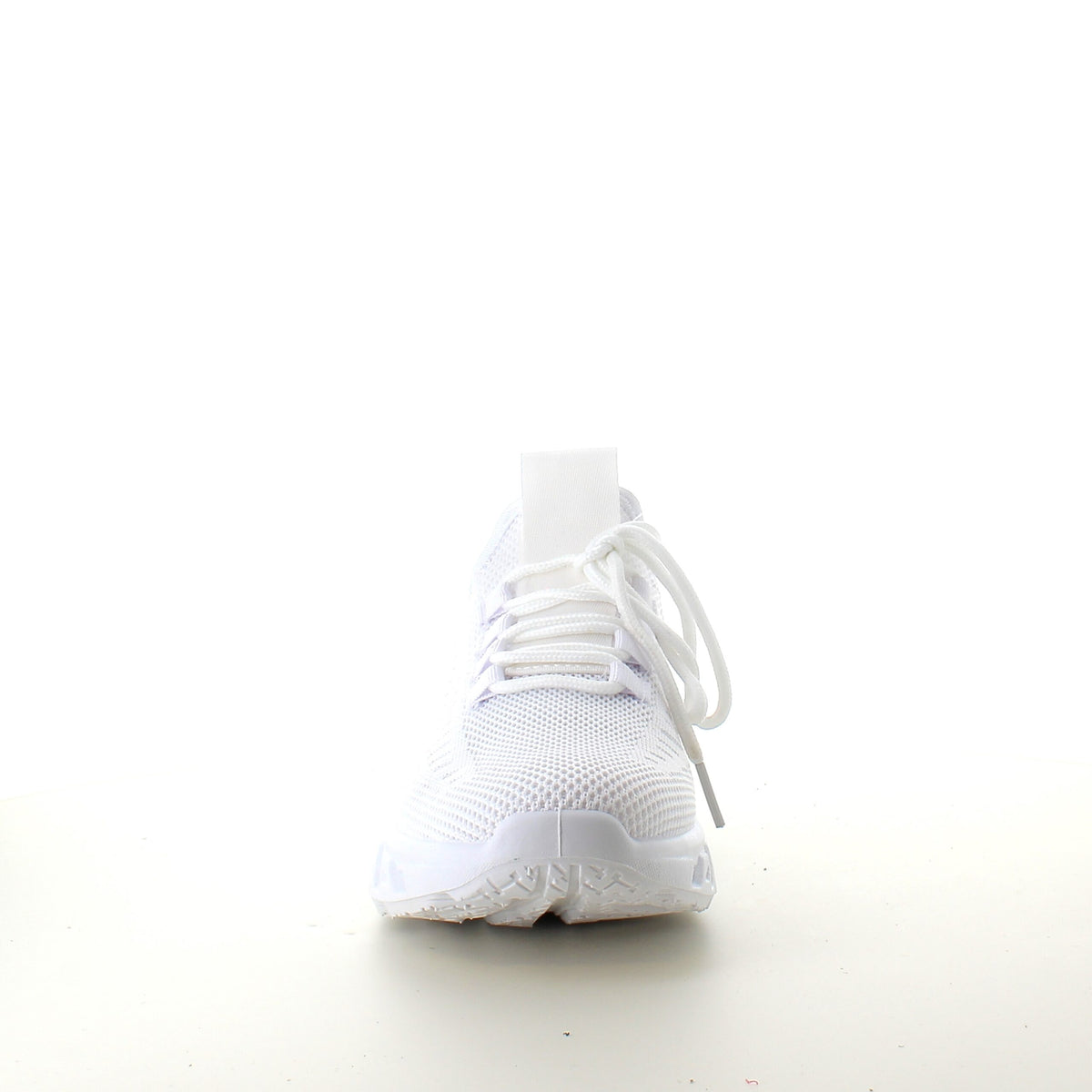 Vita slip-on sneakers med stickad ovandel