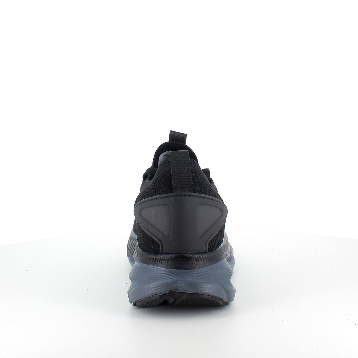 Svarta Step-on-skor från Rugged Gear