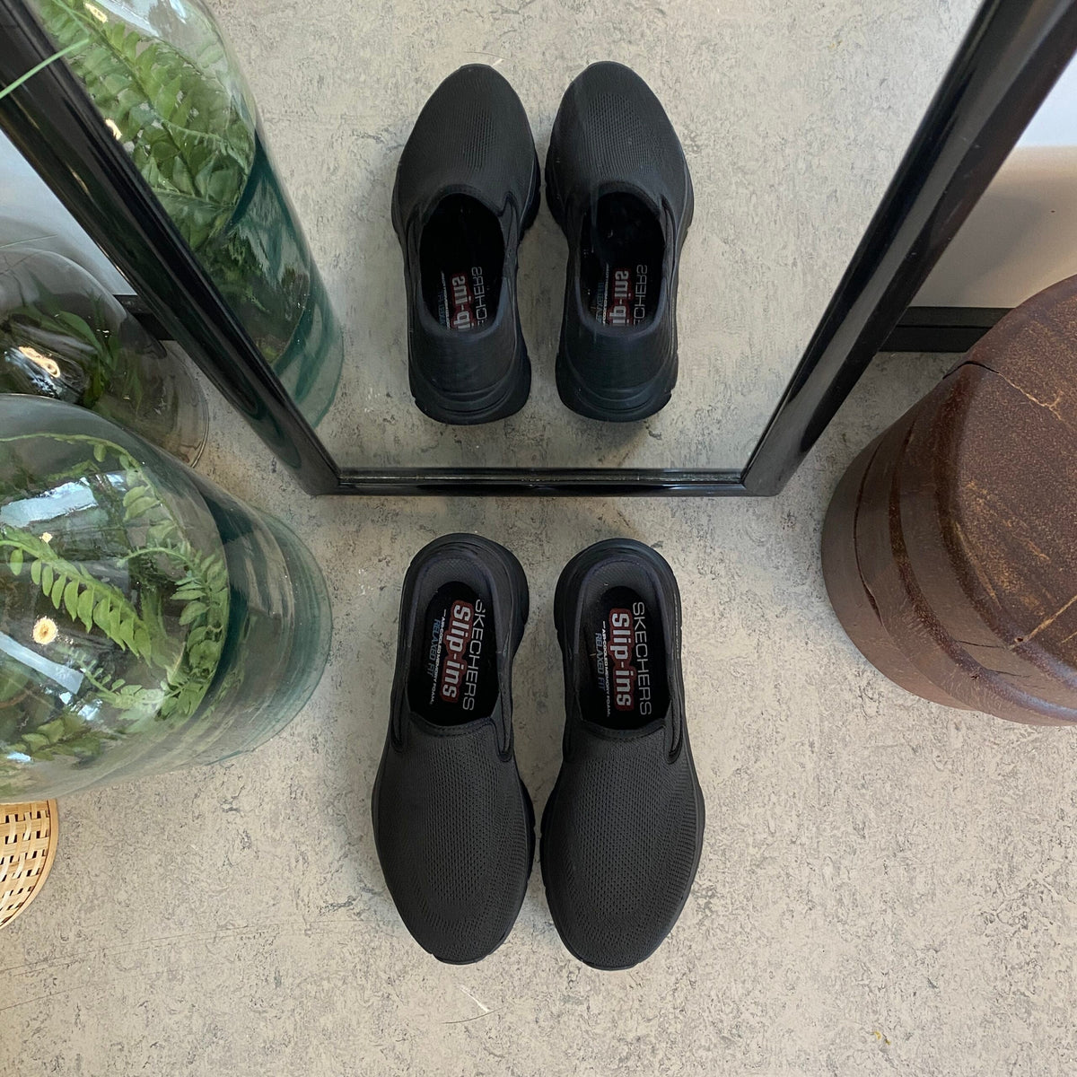 Svarta herr slip-in-skor från Skechers