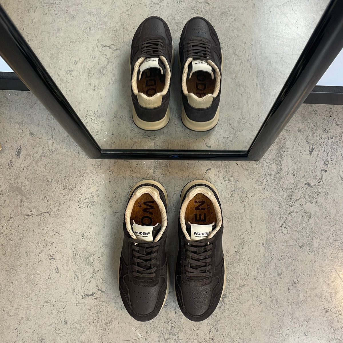 Mathilde Runner Leather – chokladbrun Woden-sneaker med lätt gångsula