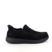 Skechers slip-on-tofflor i svart – varm och rymlig passform