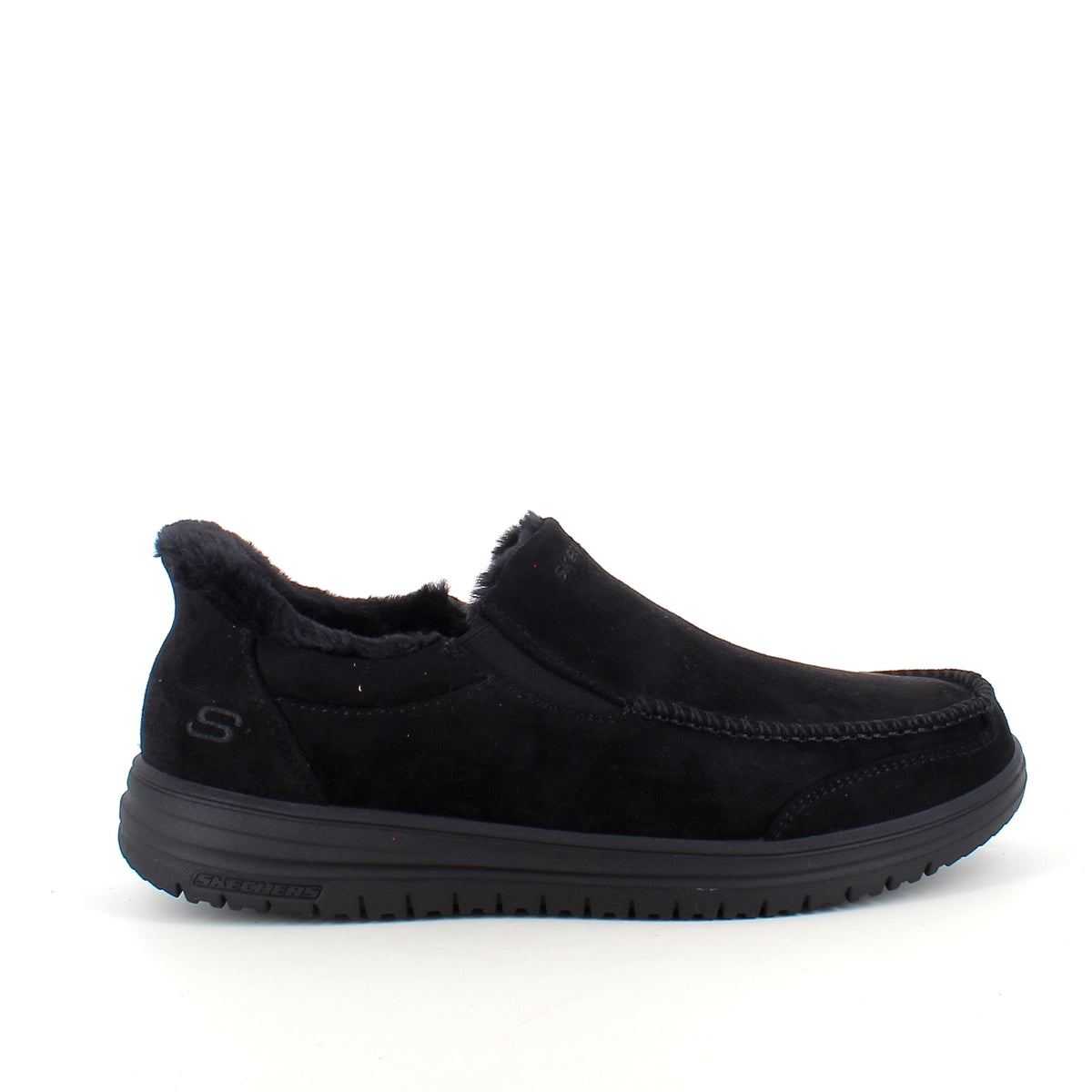 Skechers slip-on-tofflor i svart – varm och rymlig passform