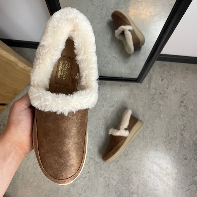Skechers Hands Free Slip-ins – varma tofflor med Memory Foam