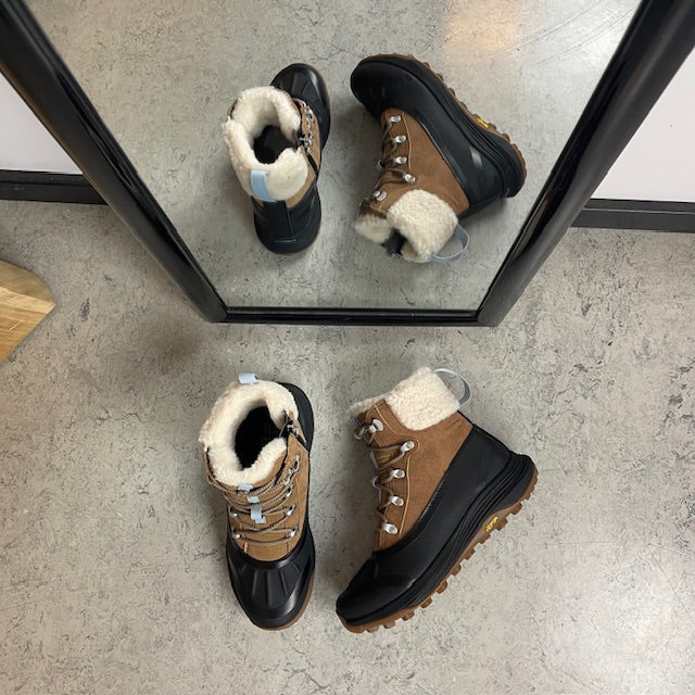 Brun vattentät och varmfodrad vinterstövel från Merrell