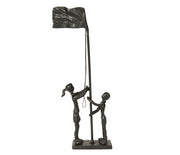 Grattis – idag hissar vi flaggan, figur 25 cm