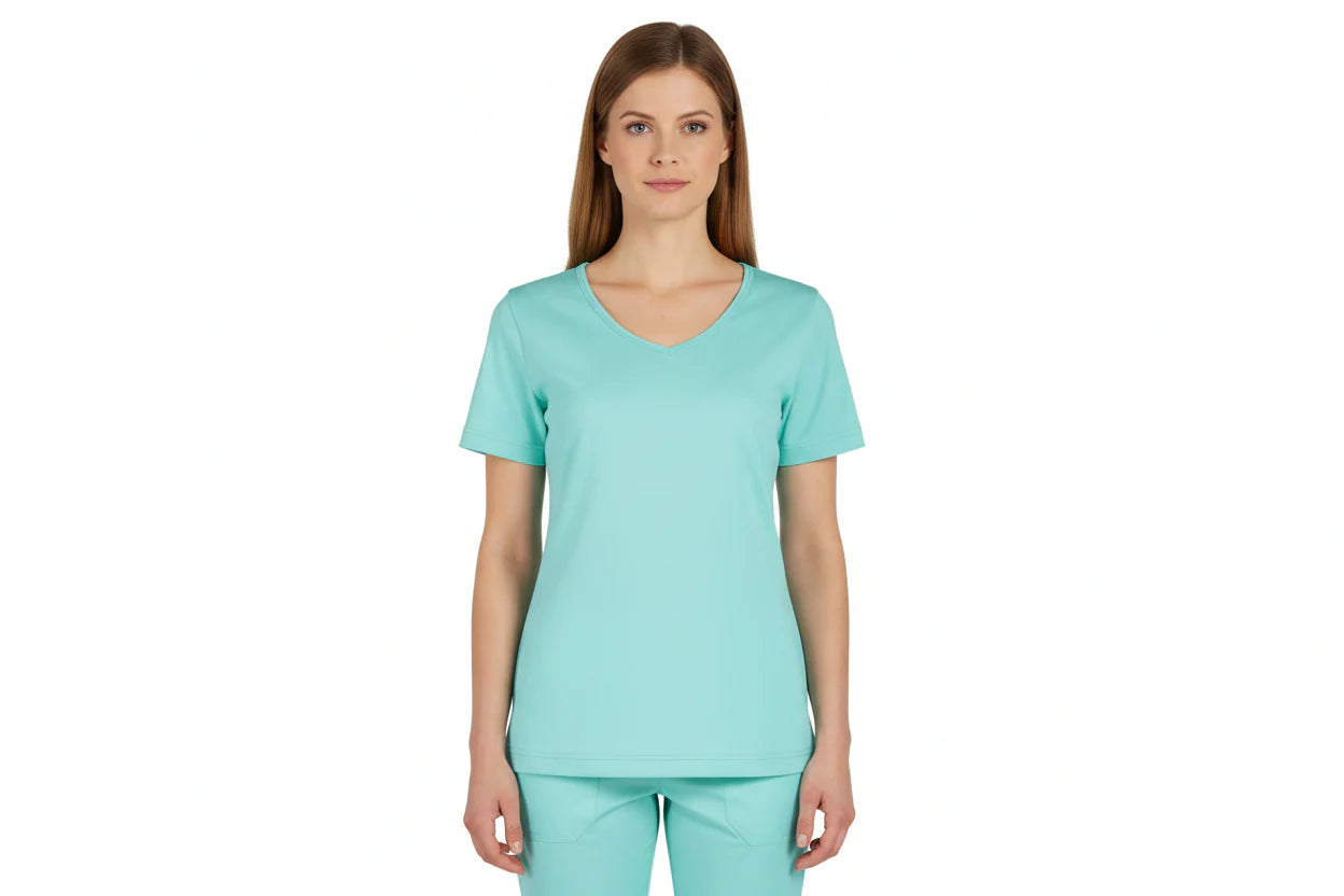 Dam t-shirt i mint med v-ringning