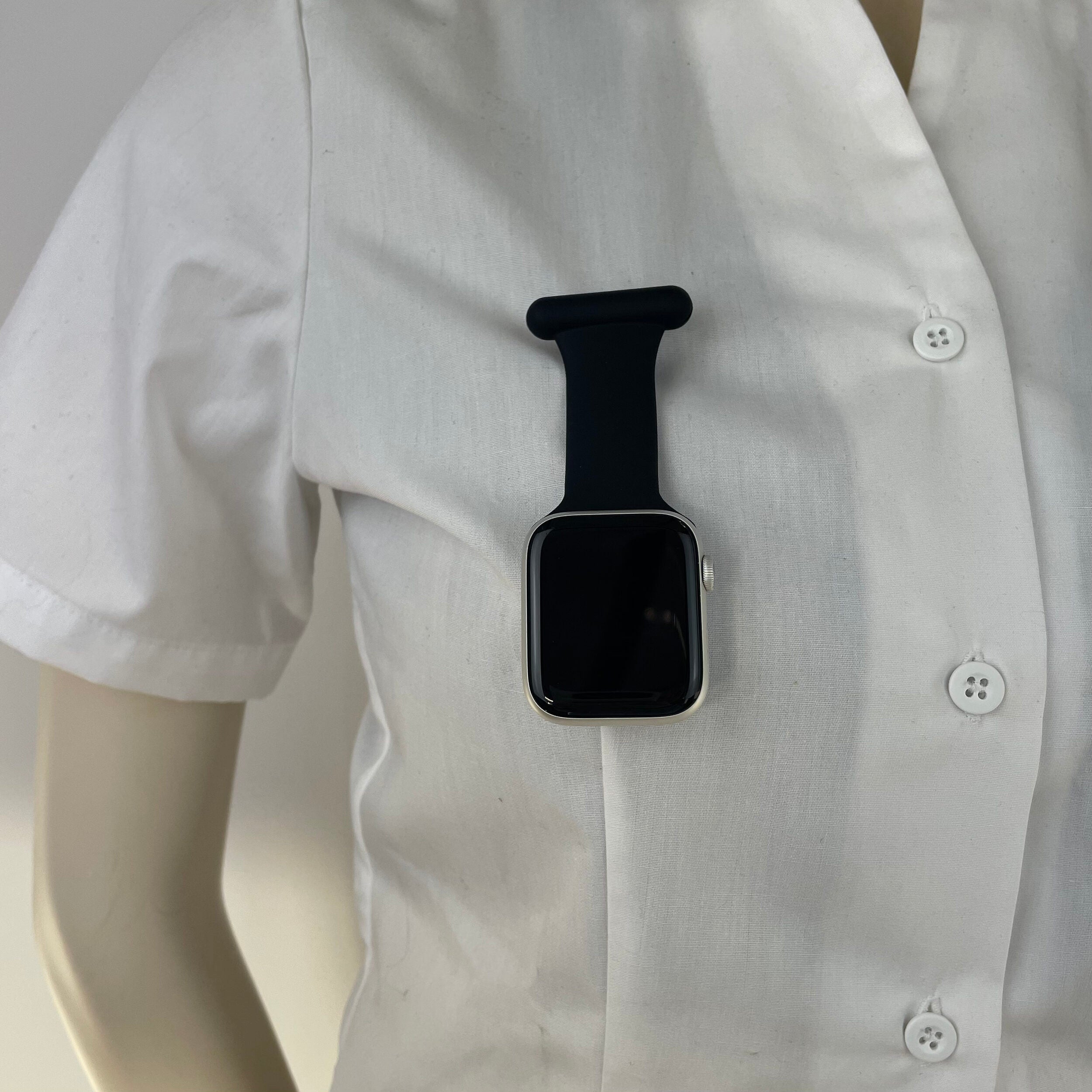 Svart silikonrem till Apple Watch för vårdpersonal