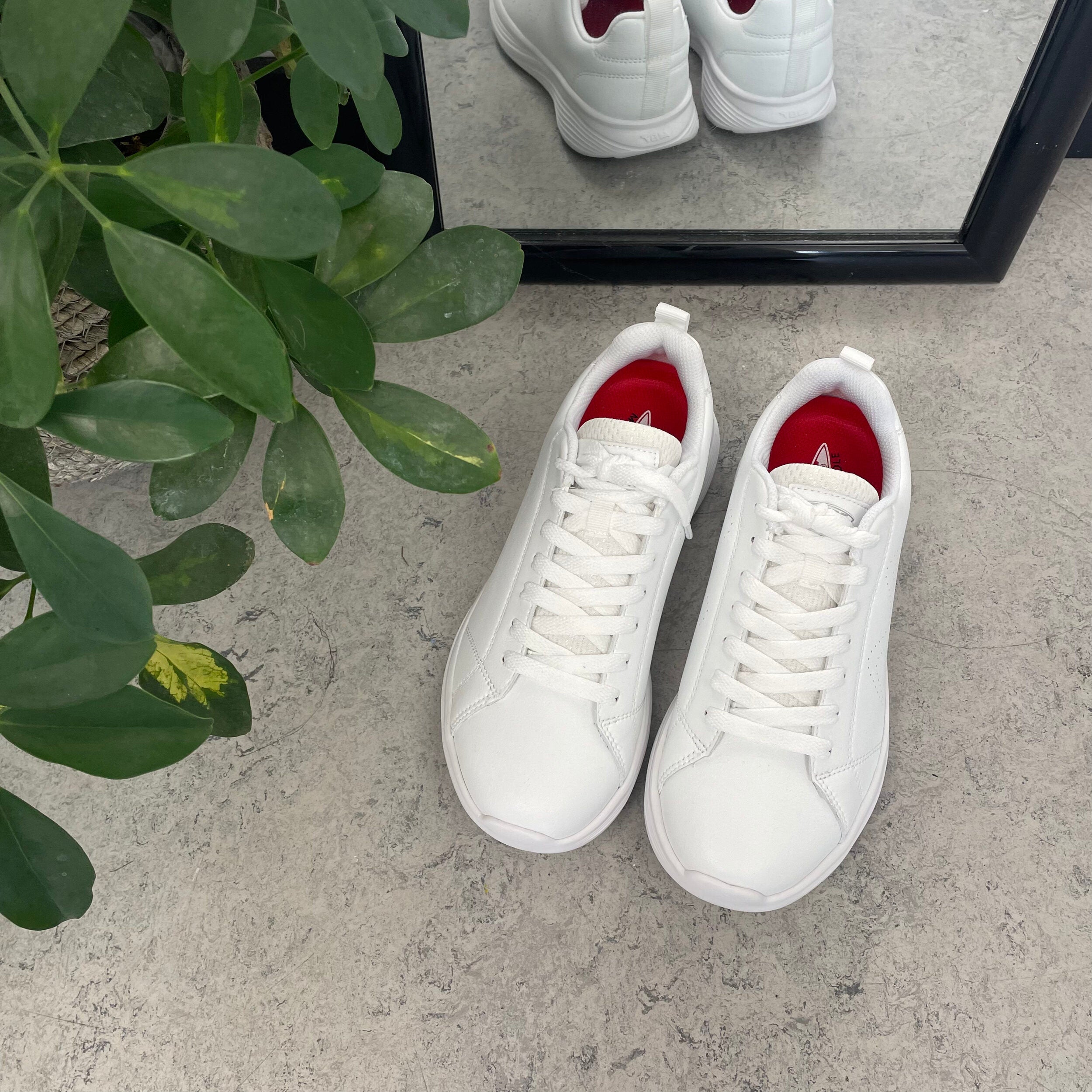 Vit Ren Lace up-sko från MBT