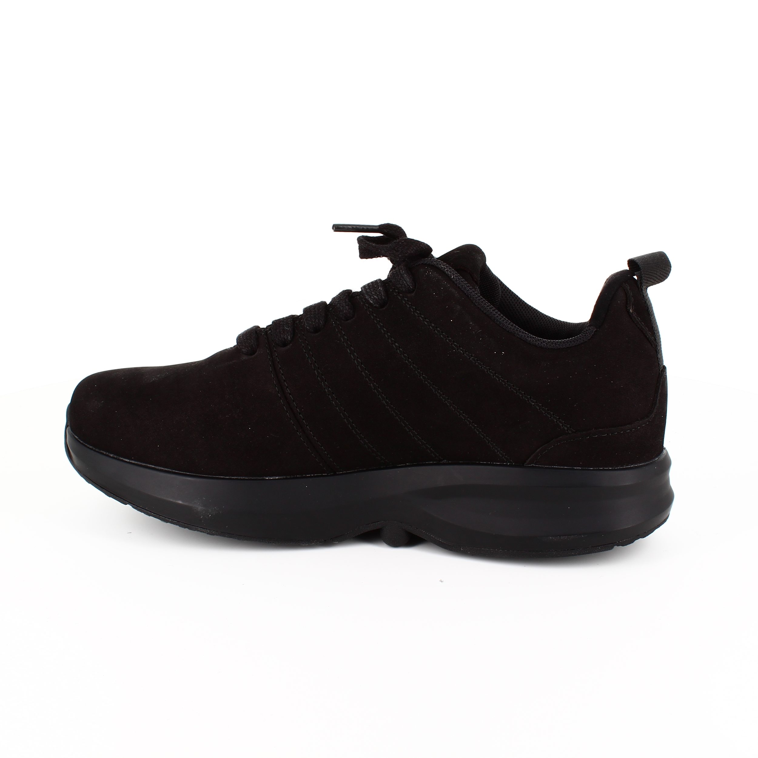 Svarta Gaitline sneakers i nubuckläder