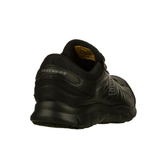 Skechers sko med extra greppvänlig yttersula. Skechers Work shoe