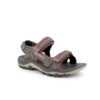 Merrell vandrings sandal som tål vatten.