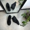 Svart lättviktssko från Gaitline med optimal stötdämpning och hålfotsstöd