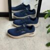 Blå herrskor från Skechers med extra hålfotsstöd