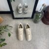 Andningsbara beige sneakers från Green Comfort