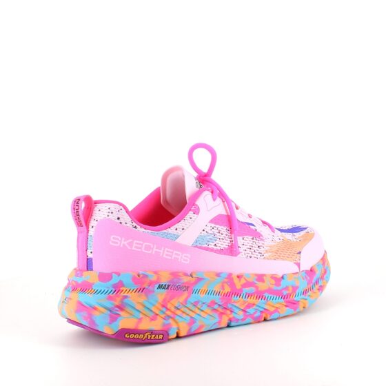 Skechers Max Cushion: Bekväma, multifärgade vardagsskor med stöd.