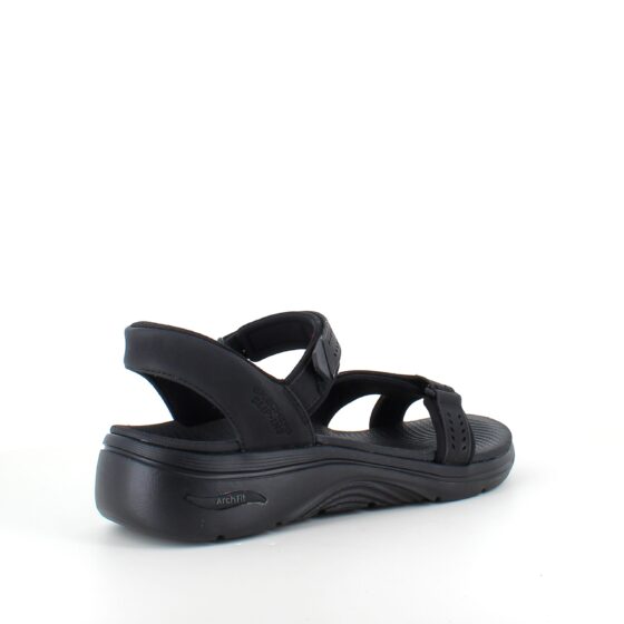 Svart Slip-Ins sandal från Skechers med bra hålfotsstöd