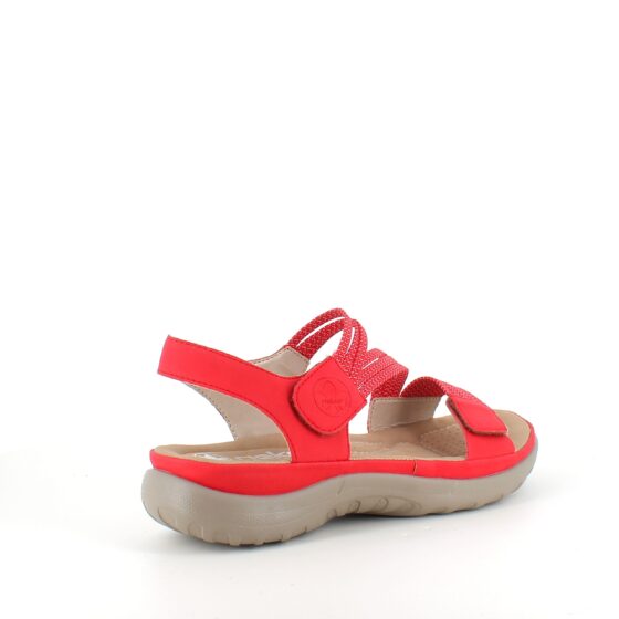 Röd sandal från Rieker med elastiska remmar
