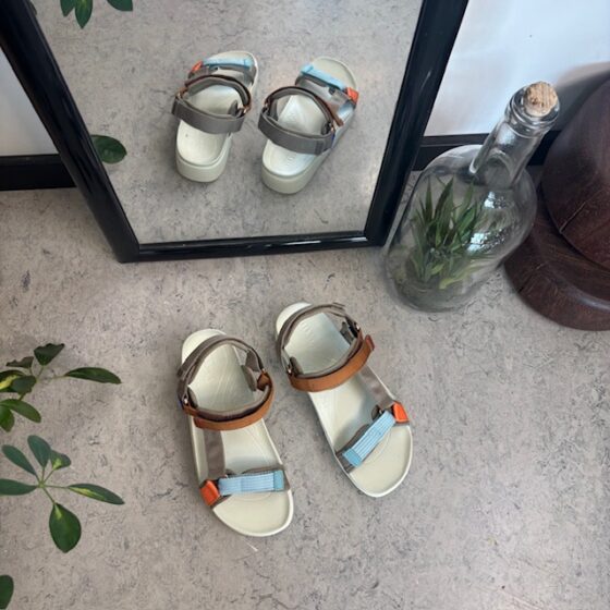 Flerfärgad Green Comfort sandal