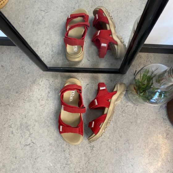 Röd Green Comfort sandal för dig som går och står många timmar