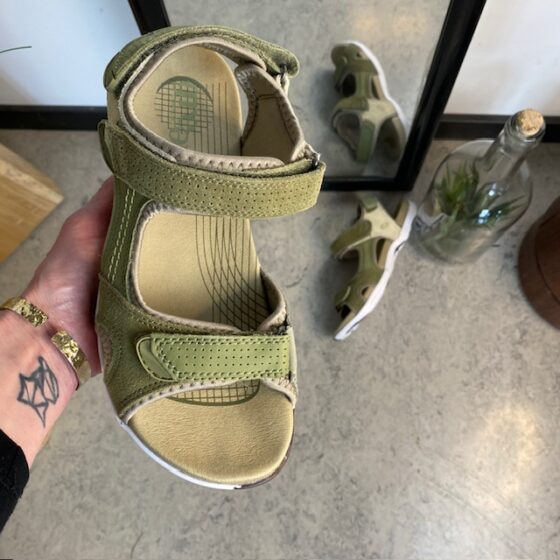 Grön Corsica sandal från Green Comfort med bra hålfotsstöd