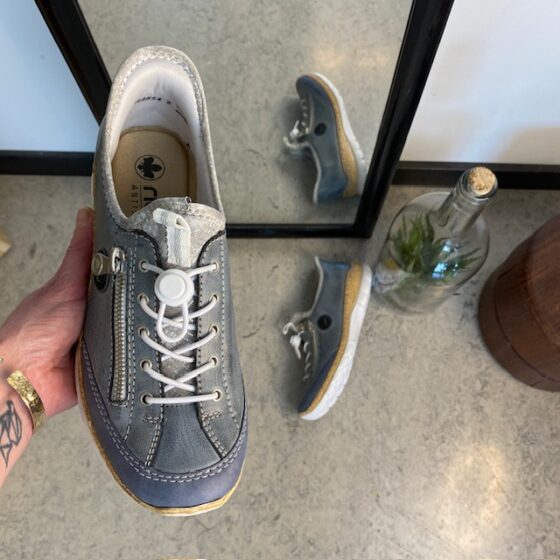 Blå Rieker slip-on sneakers med silver effekter