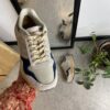 Woden sneakers med hög stötdämpning i sulan.