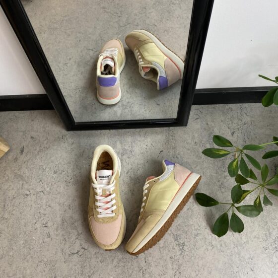 Woden sneakers med hålfotsstöd och komfort