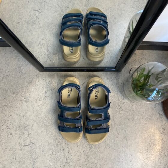 Stödjande blå sandal från Green Comfort